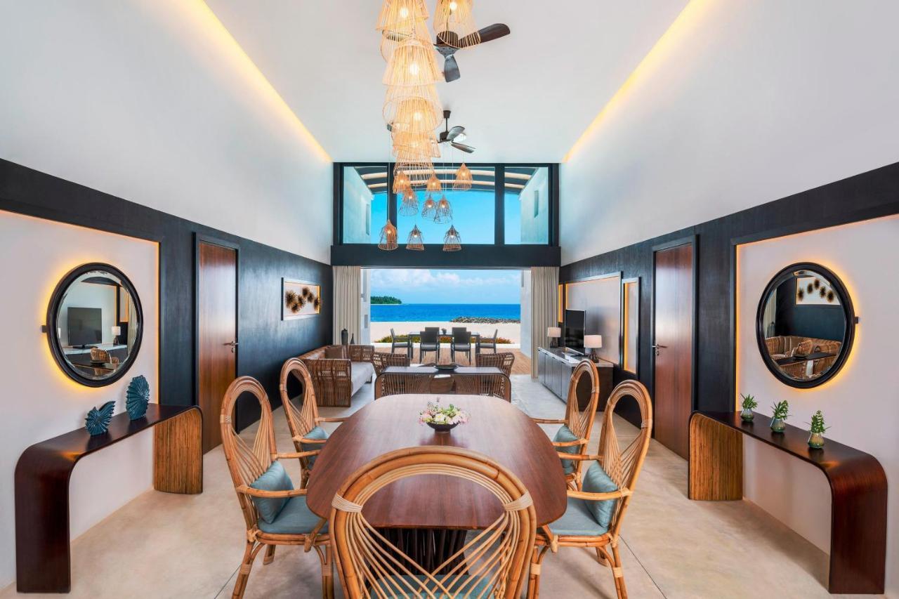 The Westin Maldives Miriandhoo Resort Eydhafushi Esterno foto