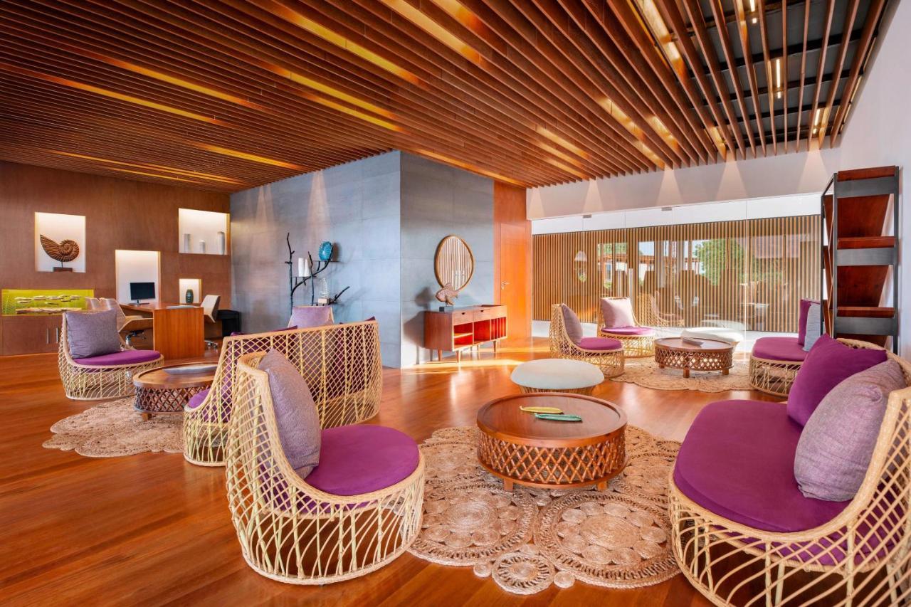 The Westin Maldives Miriandhoo Resort Eydhafushi Esterno foto