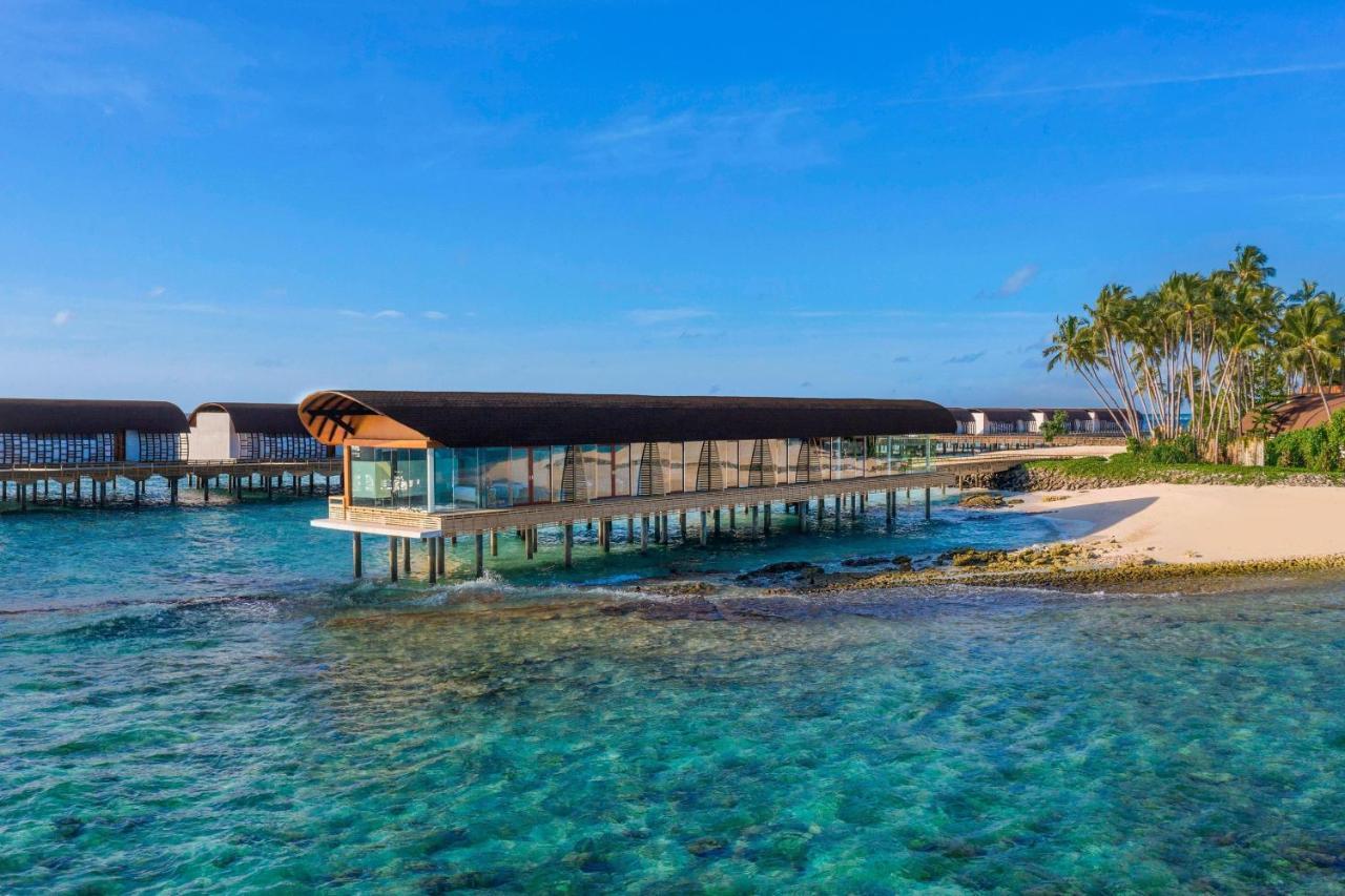 The Westin Maldives Miriandhoo Resort Eydhafushi Esterno foto