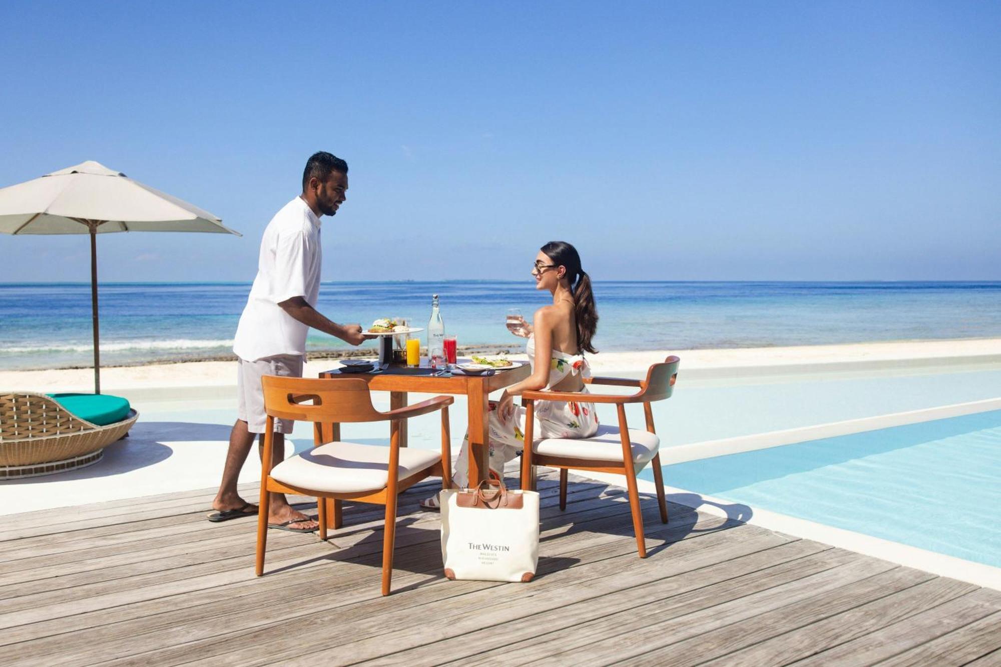 The Westin Maldives Miriandhoo Resort Eydhafushi Esterno foto